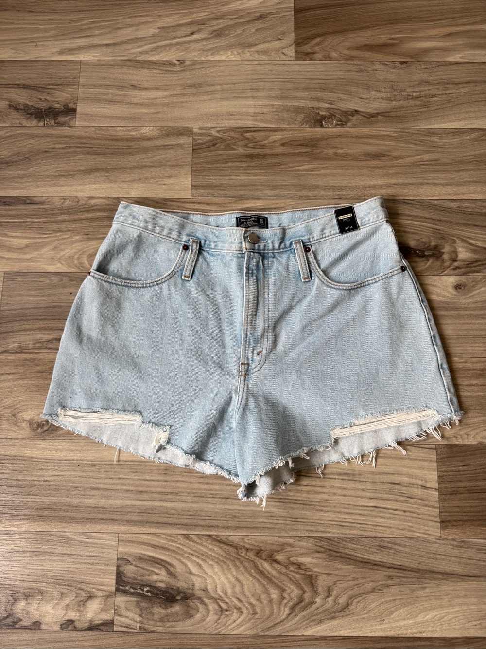 NWT Abercrombie & Fitch Natural Rise Cotton Shorts Size 32